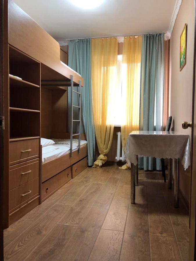 Анапа: Apartment on Krymskaya 83