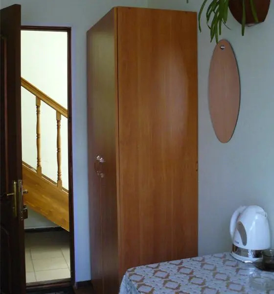 Нягань: Avsteria
