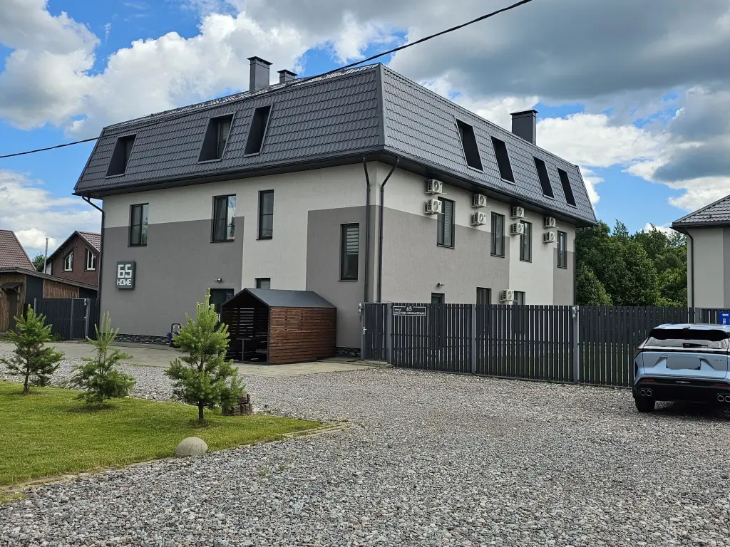Великий Новгород: Гостевой Дом 65HOME