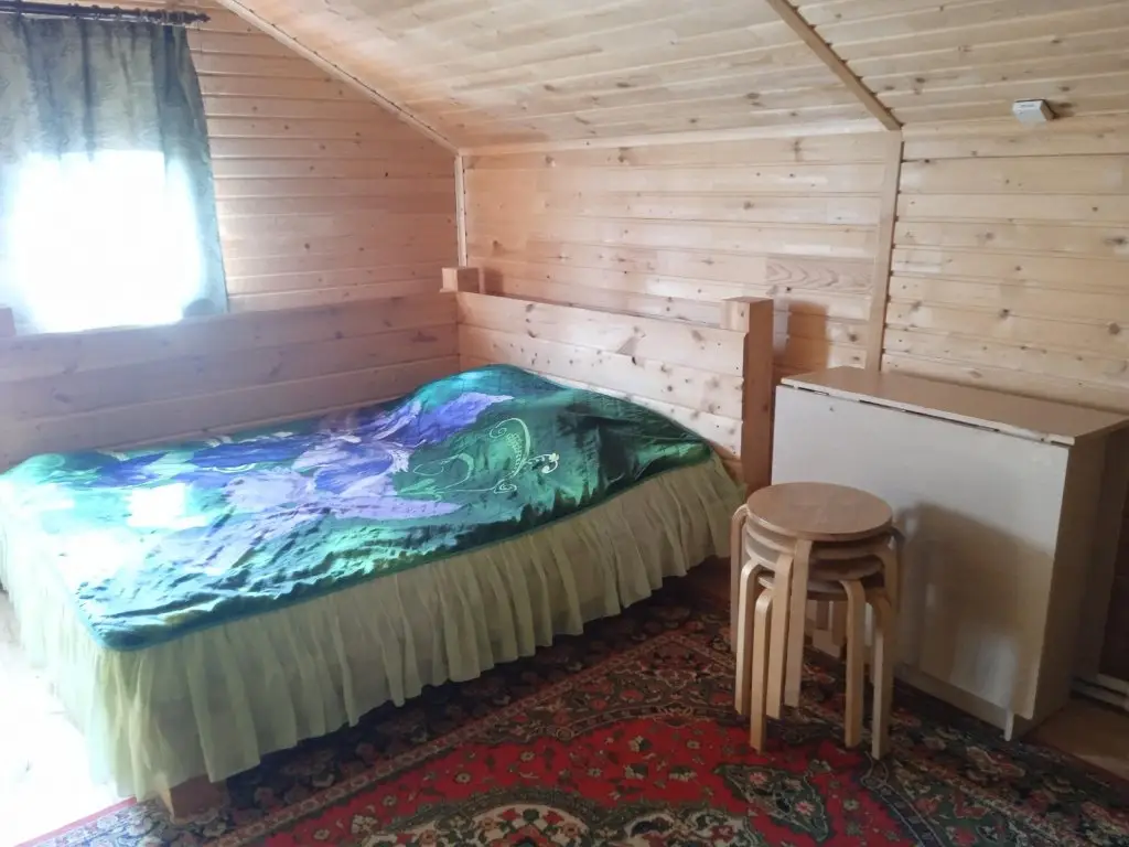 Зюраткуль: База отдыха У водопада