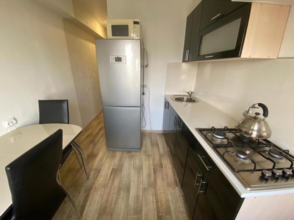 Сочи: Apartment Krasnoarmeyskaya 35