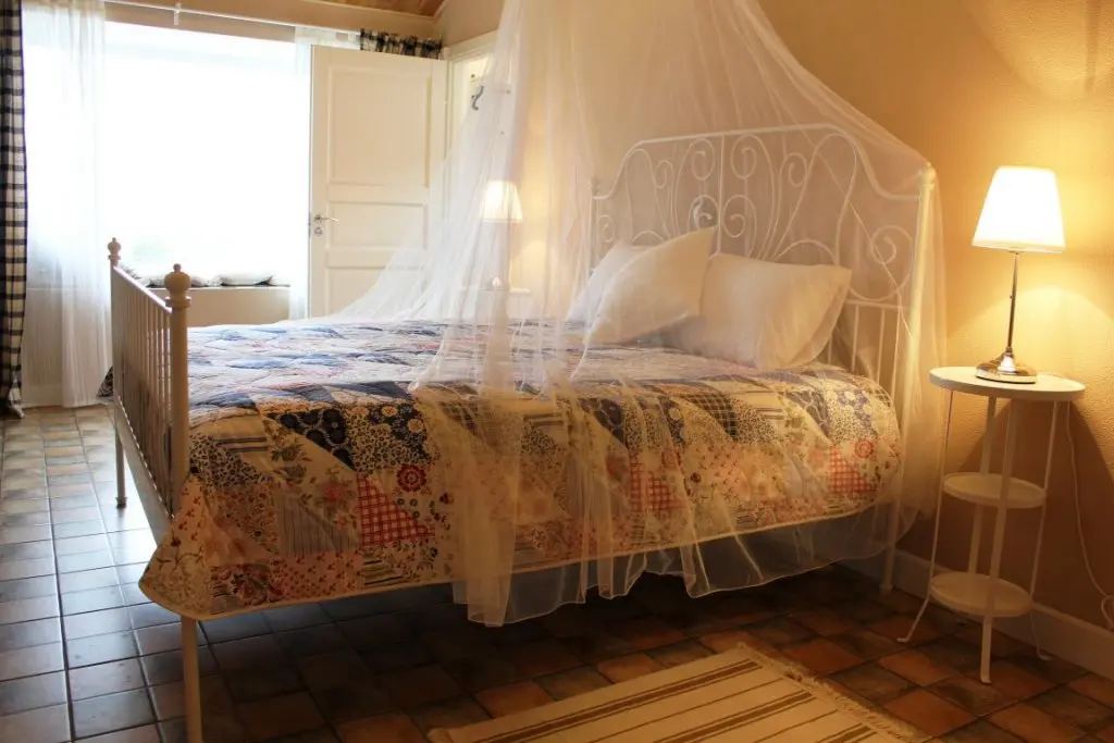 Кондрово: Usad'ba Gorki Village