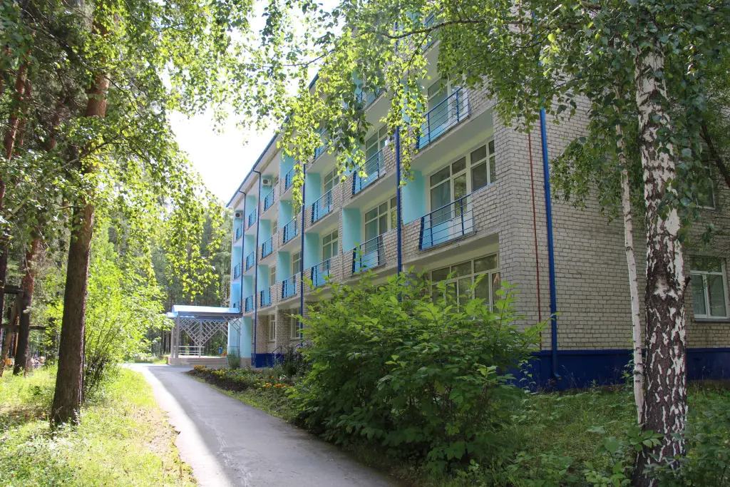 Рефтинский: Sanatory-profilaktory Uralskie Zori
