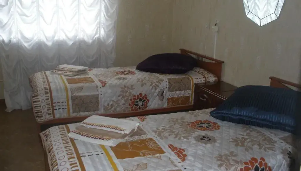 Кадуй: Hotel Oktyabrskaya