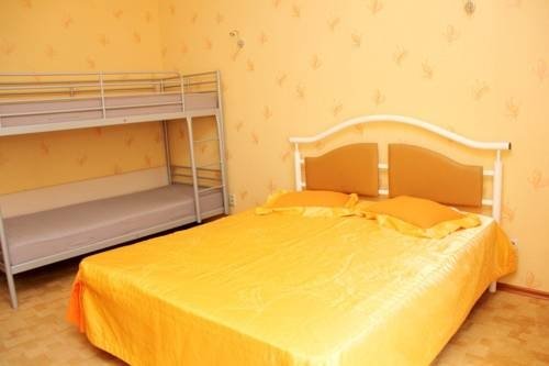 Череповец: Lux35 Apartment Metallurgov 13A