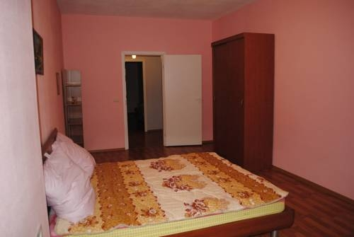 Череповец: Lux35 Apartment Metallurgov 7