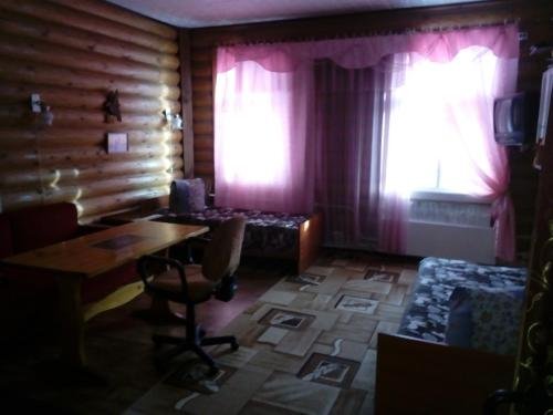 Устюжна: Revizor Inn