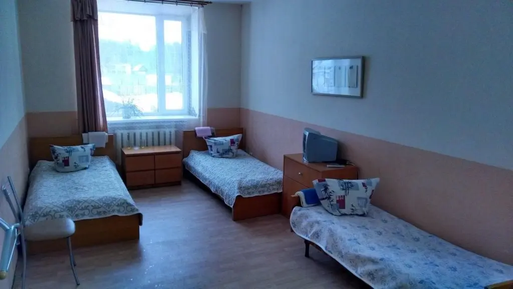 Белые Кресты: Отель Золотой Скорпион