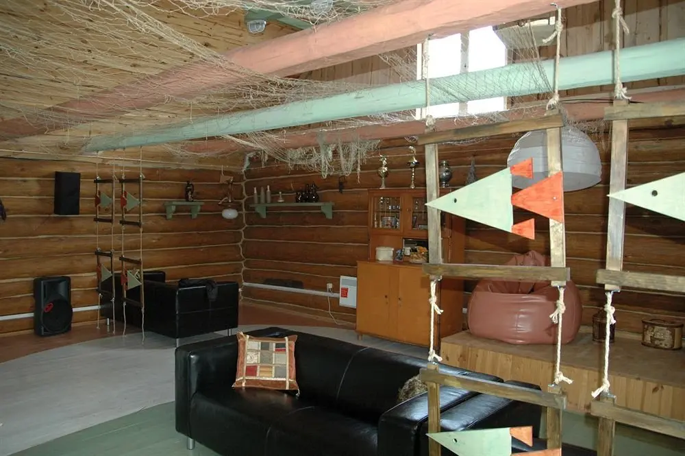 Каршевитое: Flying Fish Country Club