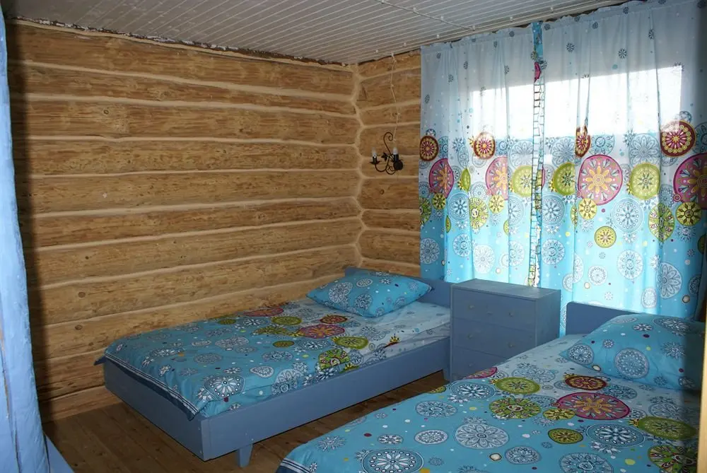 Каршевитое: Flying Fish Country Club