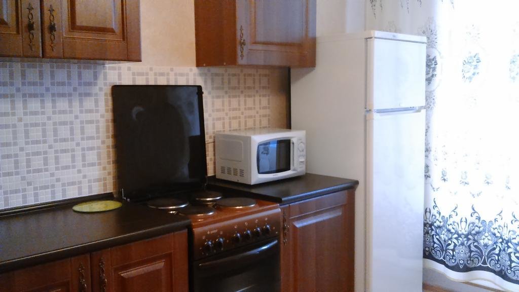 Волгоград: Меблированные комнаты One-Bedroom na 30let Pobedy 15d