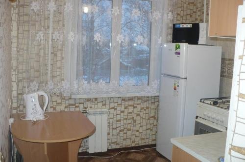 Ангарск: Apartment na 102 Kvartale