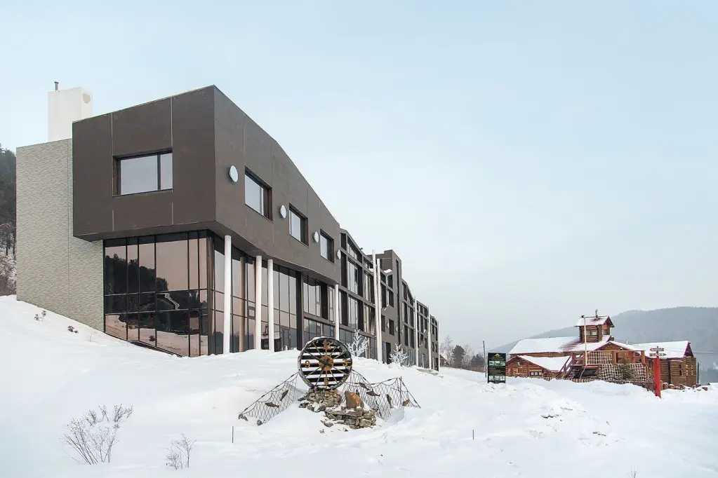 Листвянка: Bajkalskie Terema Hotel
