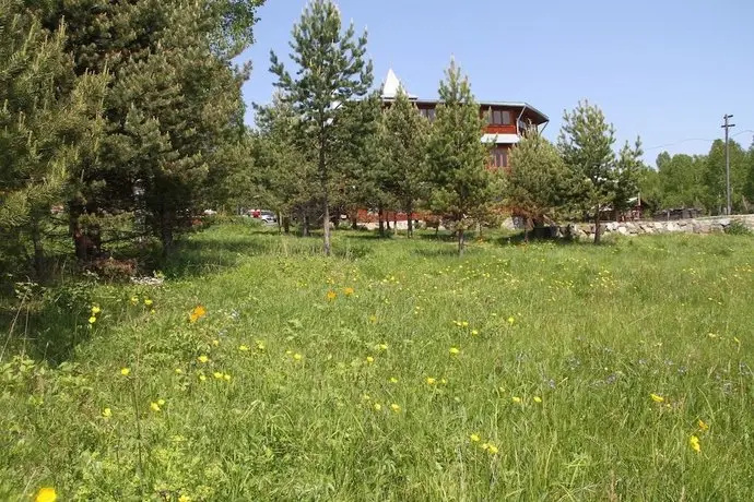 Листвянка: База отдыха Кругобайкальская 