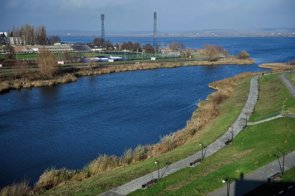 Курчатов: Отель Облака