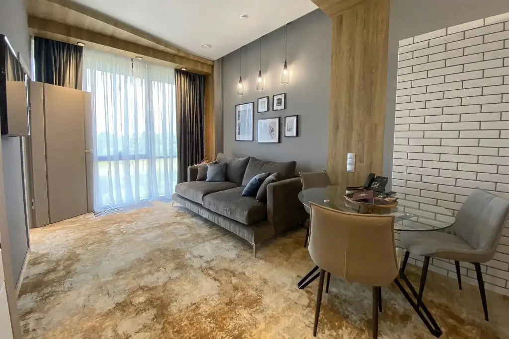 carousel image 4