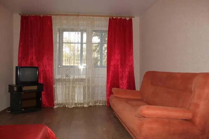 Белгород: Room-Club na Vokzalnaya 19 A