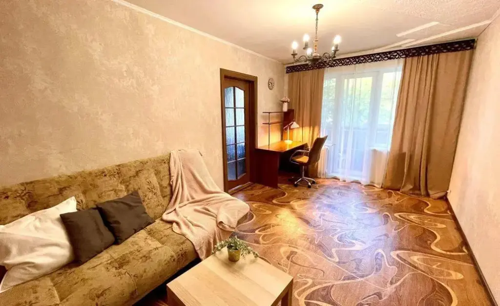 Прокопьевск: Home Hotel (Хоум Отель) на Обручева 18
