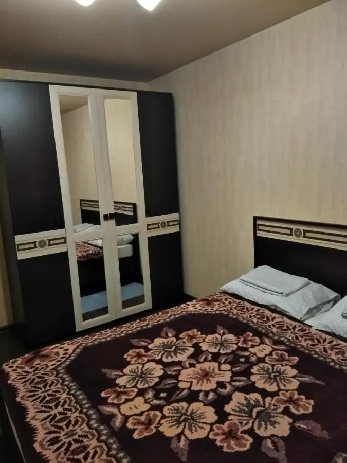 Ейск: apartment on Oktyabrskaya