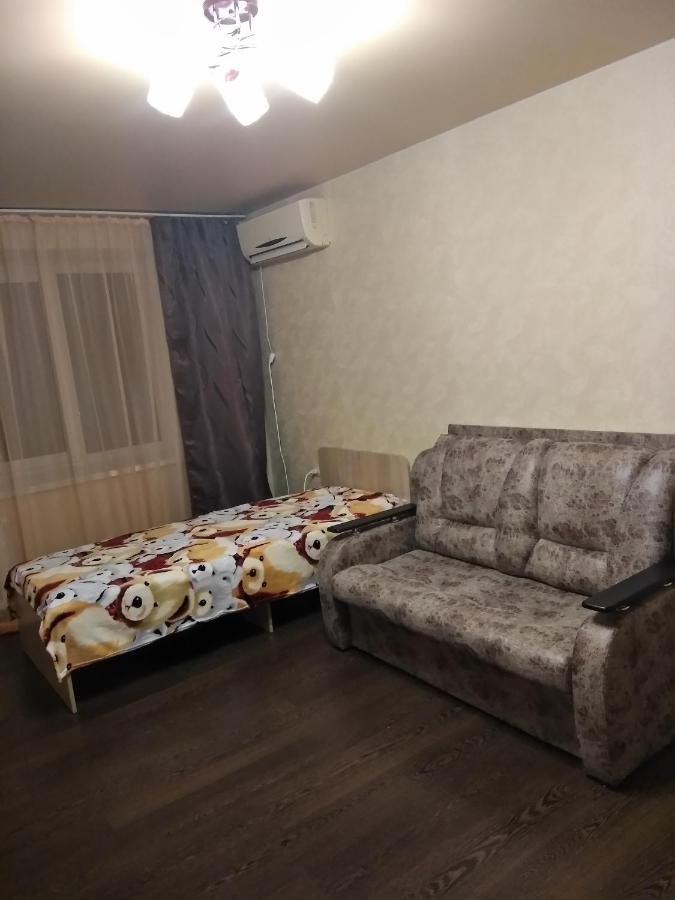 Ейск: apartment on Oktyabrskaya