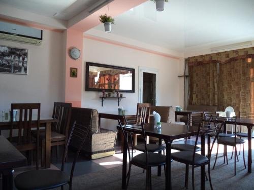 Ольгинка: Almaz Hotel