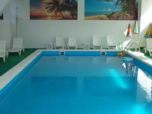 Ольгинка: Almaz Hotel