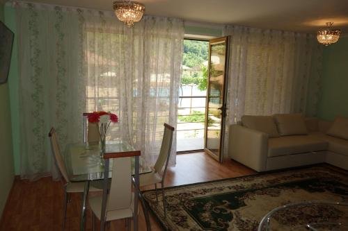 Пляхо: Apartment Residentsia Solntsa