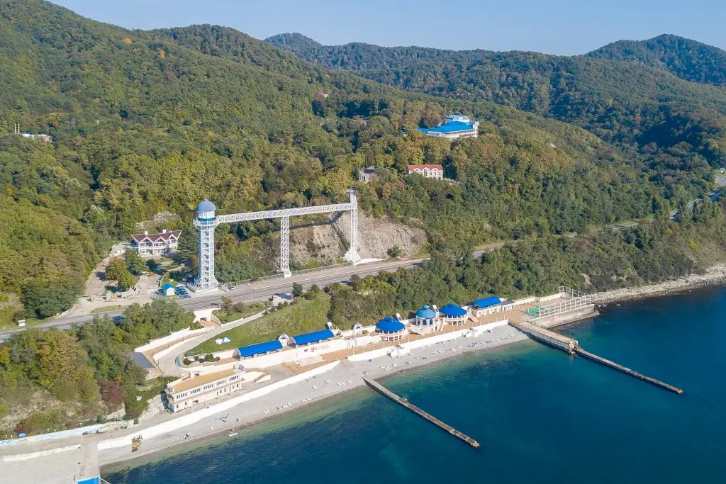Небуг: AZIMUT Парк Отель Прометей Небуг