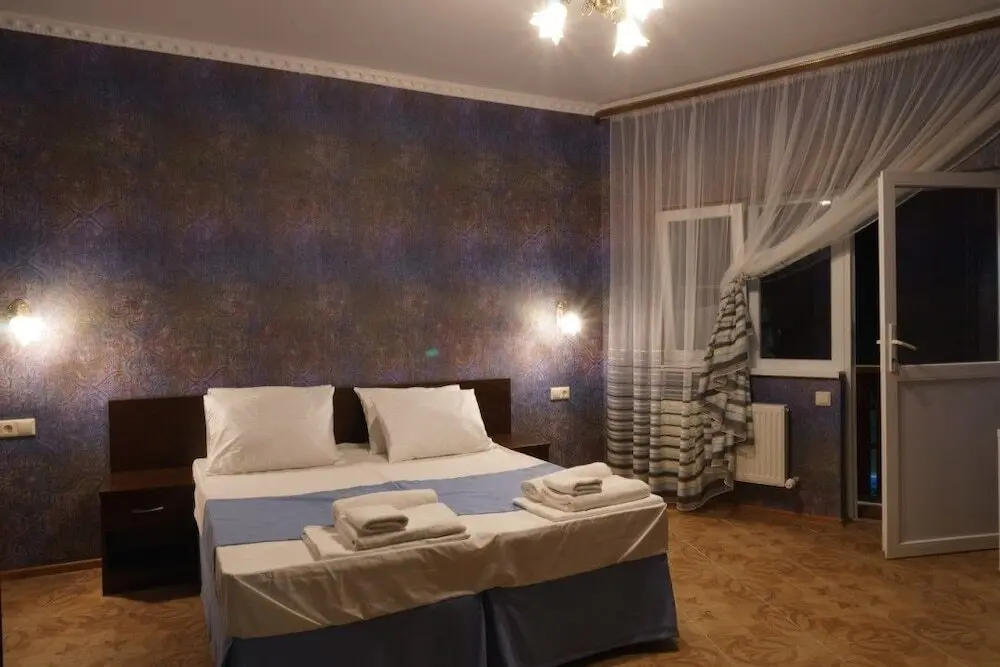 Костромская: Отель Eco Estate Golden Key