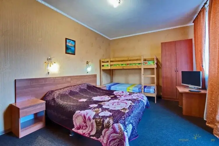 Агой: Guest Housefantaziya