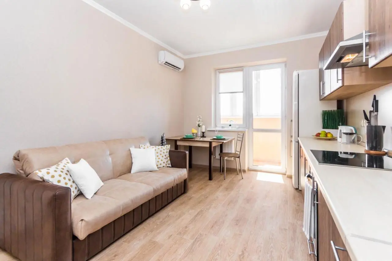 Краснодар: Apartment on Oktyabrskaya 181/2