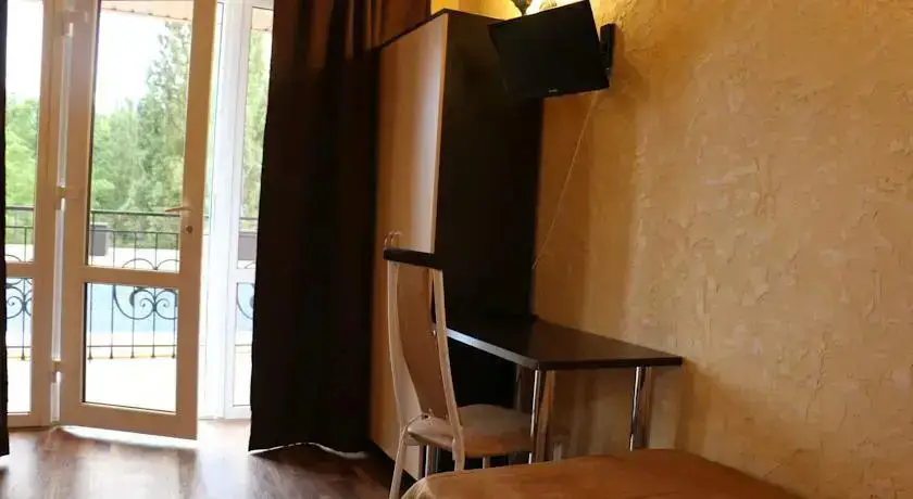 Джубга: Guest House Adel