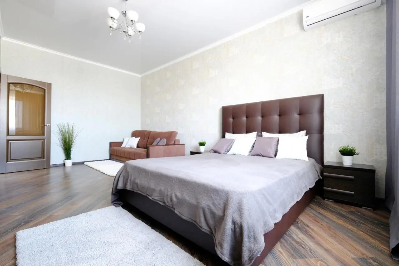 Краснодар: Apartment Deluxe on Krasnaya str.