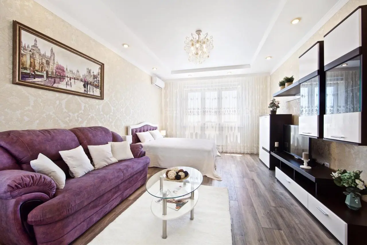 Краснодар: Apartment Deluxe on Krasnaya str.