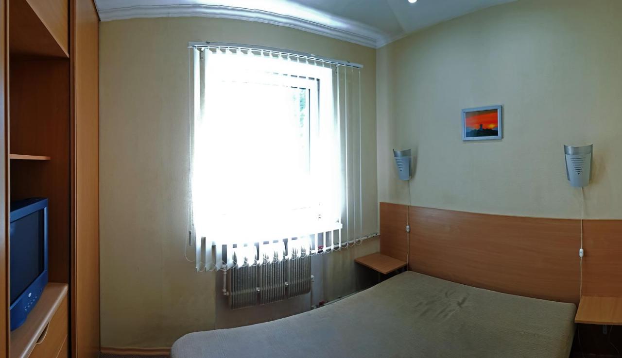 Сочи: Apartment on Chaikovsky 25