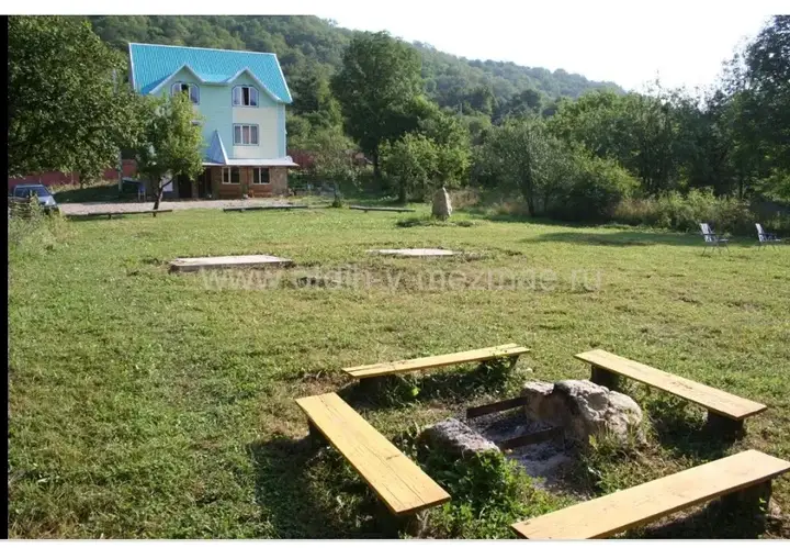 Мезмай: Mini-Hotel Lesnaya Polyana