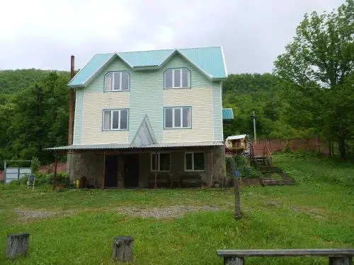 Мезмай: Mini-Hotel Lesnaya Polyana