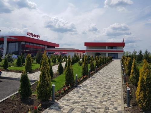 Павловская: Oazis Hotel