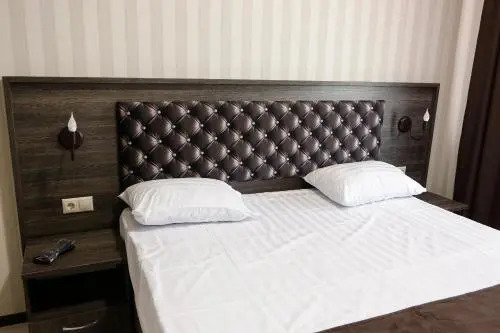 Павловская: Oazis Hotel