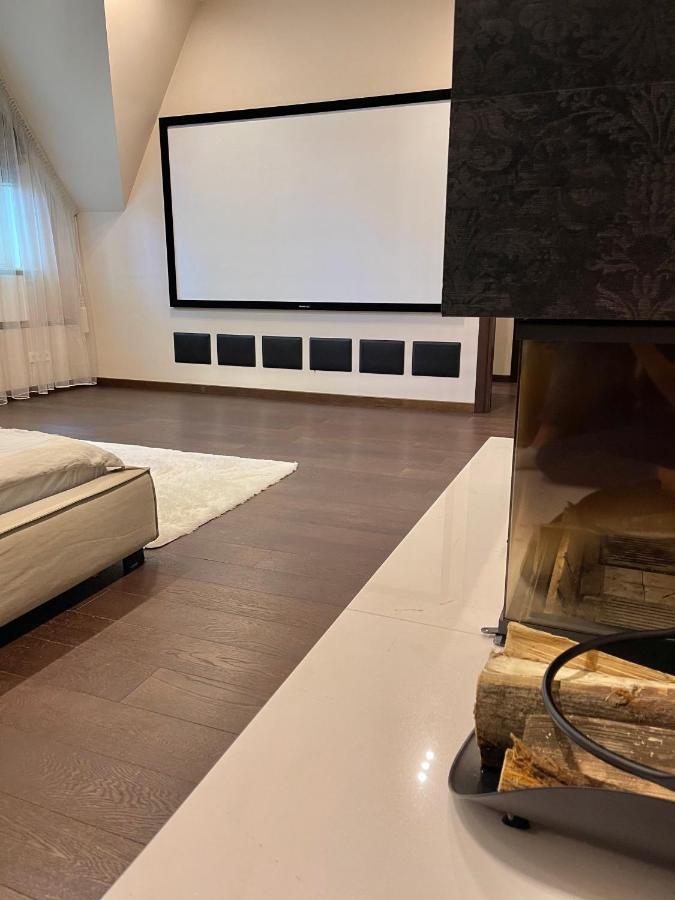 Калининград: ALA Amalienau Luxury Apartment