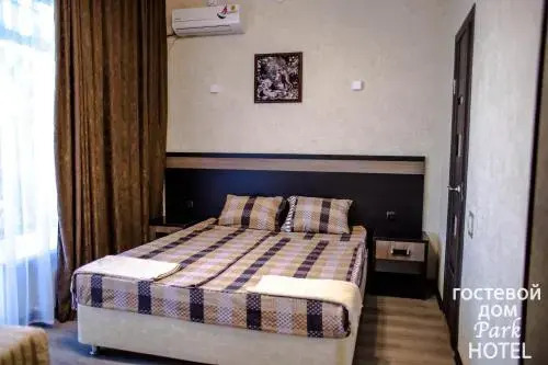 Кущёвская: Park Hotel