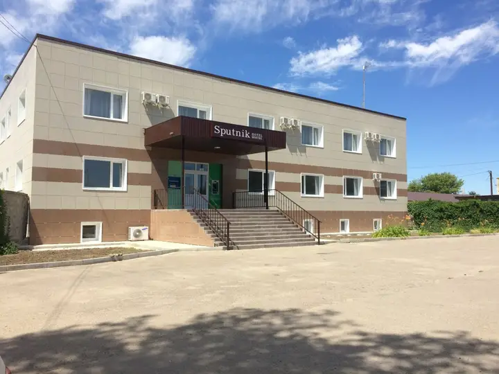 Кущёвская: Спутник