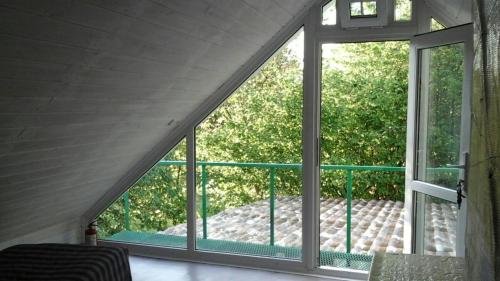Сочи: U Reki Guest House