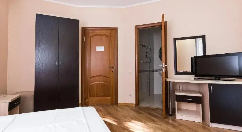 Тенгинское сельское поселение: Yug Alliance Hotel