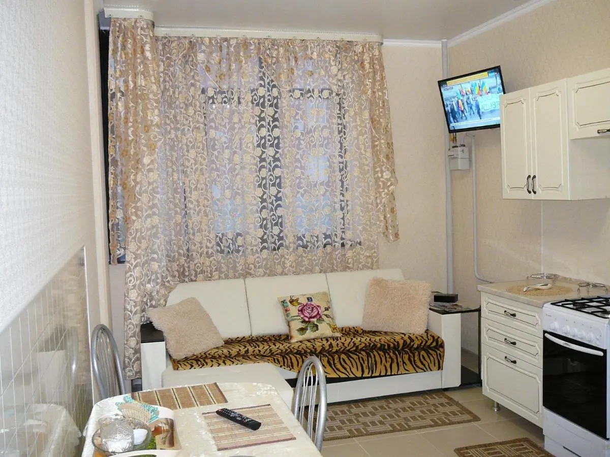 Геленджик: 1-apartment ALBATROS