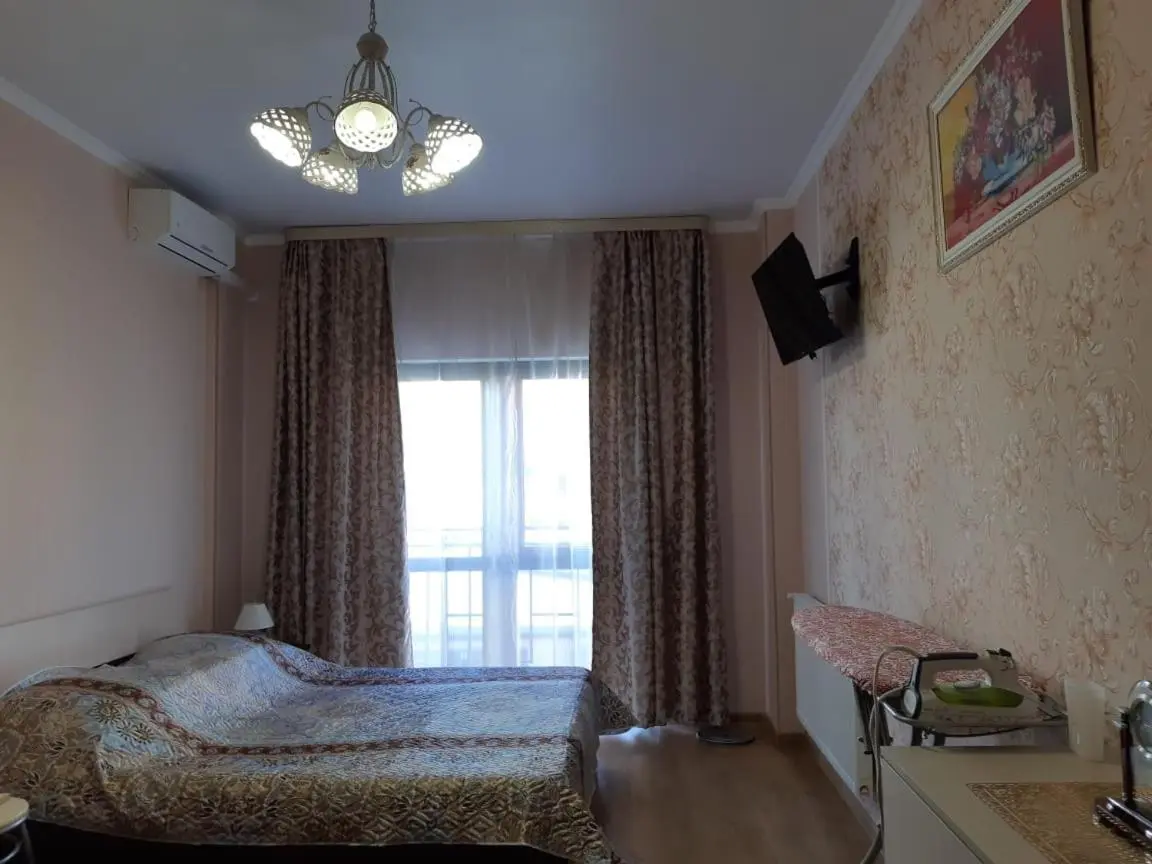 Геленджик: 1-apartment ALBATROS