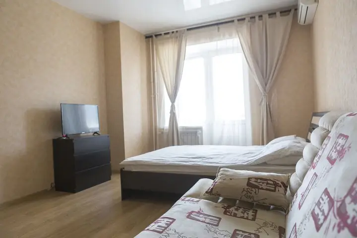 Самара: Apartment on 5-ya proseka 101