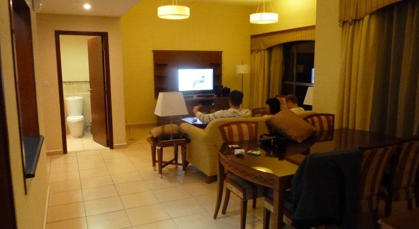Самара: Private Hotel Zerkalo