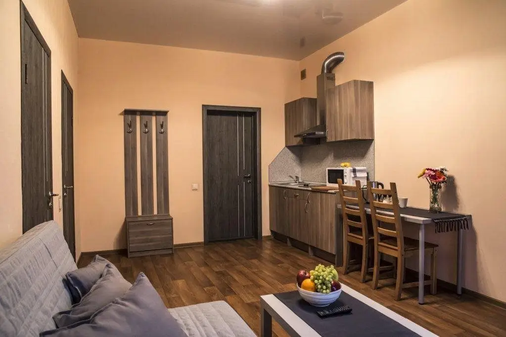 Самара: Hotel Tri Kota