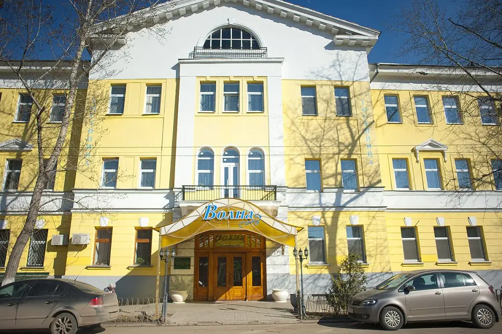 Самара: Гостиница Волна
